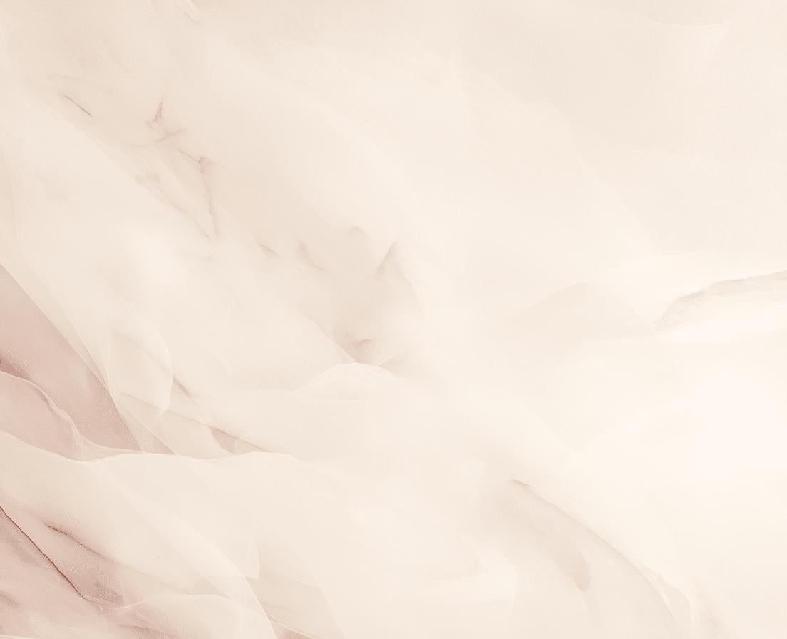 Papier peint imitation marbre reflets rosés